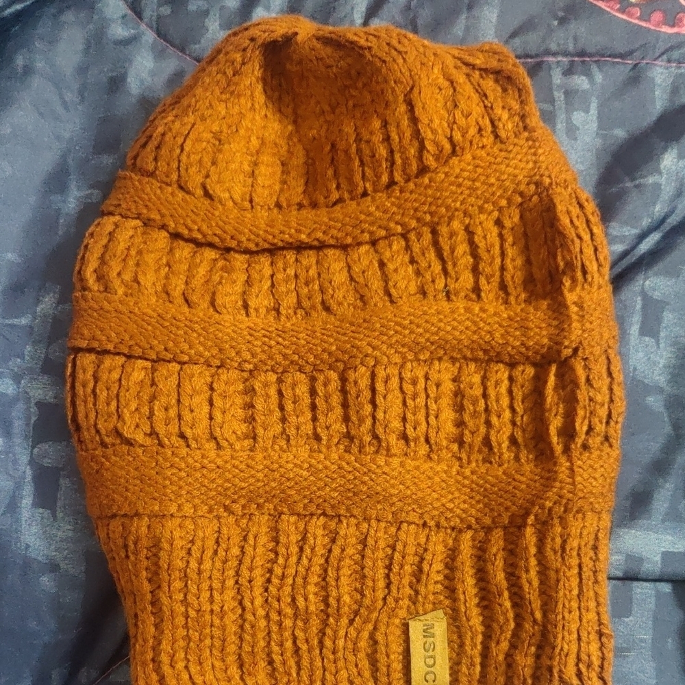 Bonnet‑Lined Knit Toboggan • Warm Winter Hat NWT